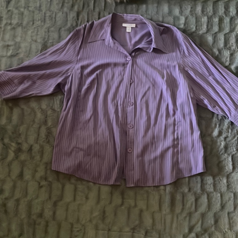 Purple striped button down-rarely worn-good condition-size 22/24W